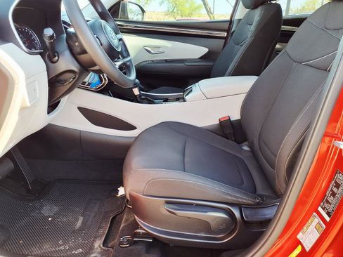 Certified 2022 Hyundai Tucson SE FWD image 22