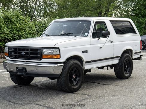 Used 1992 Ford Bronco Custom AWD/4WD image 14