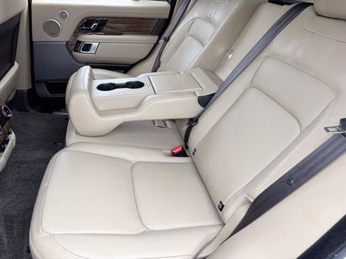 Used 2018 Land Rover Range Rover HSE AWD/4WD image 26