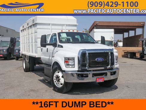 Used 2023 Ford F650 2WD Crew Cab Super Duty image 1