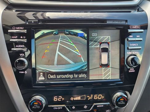 Used 2015 Nissan Murano Platinum image 17