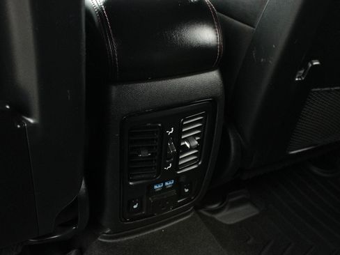 Used 2021 Dodge Durango R/T w/ Blacktop Package AWD/4WD image 22