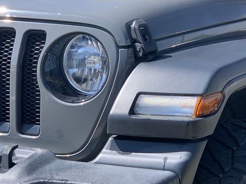 Used 2019 Jeep Wrangler Unlimited Sport image 6