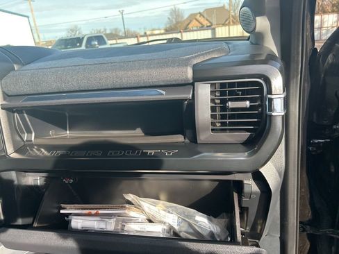 Used 2024 Ford F250 Lariat w/ Lariat Ultimate Package image 40