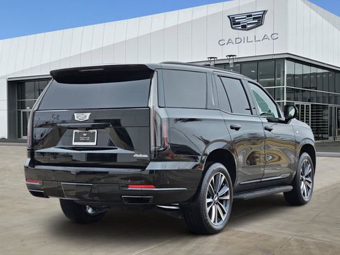 Certified 2025 Cadillac Escalade Sport w/ LPO, Floor Liner Package image 4