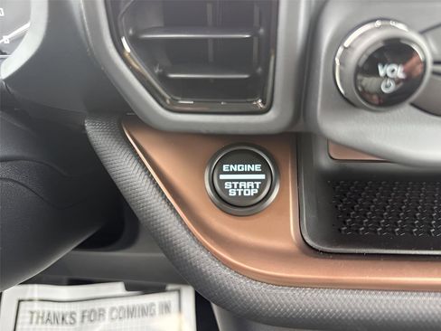 Used 2024 Ford Bronco Sport Outer Banks AWD/4WD image 22