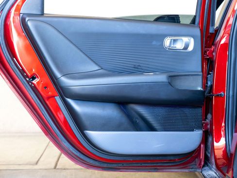 Used 2023 Hyundai Ioniq 6 SEL image 19