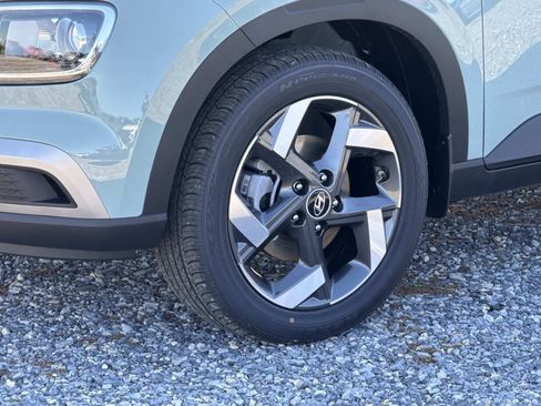 New 2026 Hyundai Venue SEL image 18