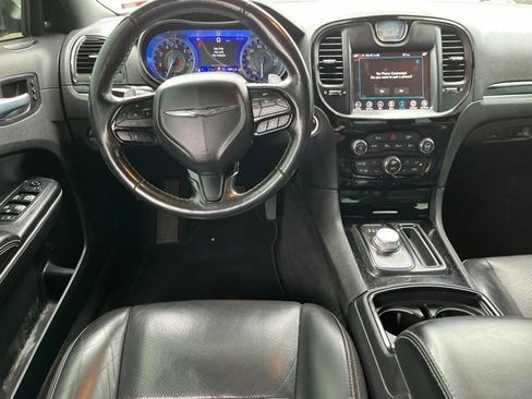 Used 2021 Chrysler 300 S w/ S Model Appearance Package RWD image 13