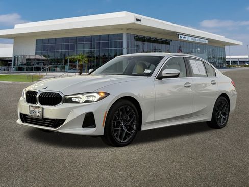 Used 2025 BMW 330i 330i w/ Premium Package image 33