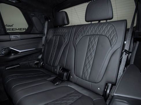 Used 2025 BMW X7 M60i w/ Executive Package AWD/4WD image 15