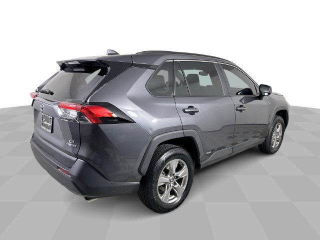 Used 2024 Toyota RAV4 LE AWD/4WD image 8