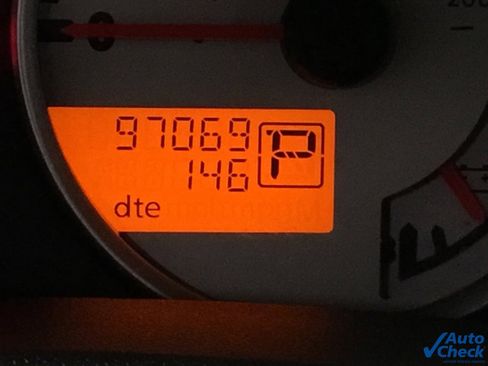 Used 2015 Nissan Xterra PRO-4X w/ Pro-4x Leather Package image 45