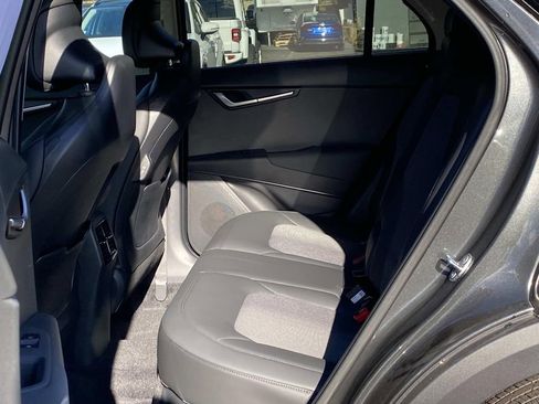 New 2025 Kia Niro EX w/ EX Cold Weather Package image 7