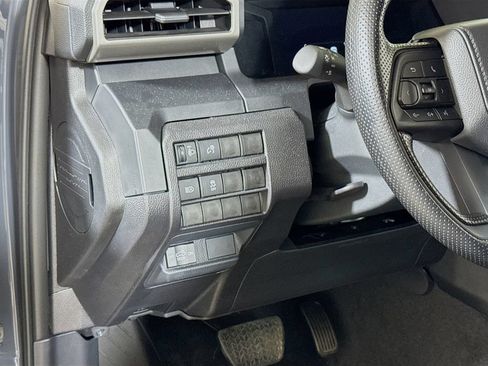 Used 2026 Toyota Tacoma SR RWD image 8