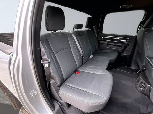 Used 2026 RAM 2500 Big Horn AWD/4WD image 18