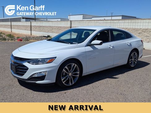 Used 2024 Chevrolet Malibu LT image 1