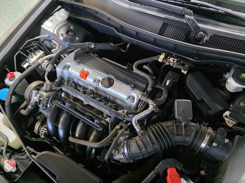 Used 2011 Honda Accord LX-P image 35