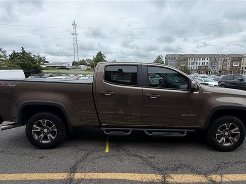 Used 2016 Chevrolet Colorado Z71 AWD/4WD image 10