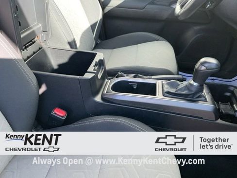 Used 2021 Toyota Tacoma TRD Off-Road w/ Technology Package image 16