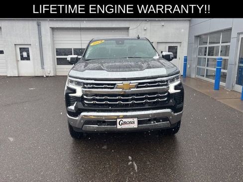Used 2022 Chevrolet Silverado 1500 LTZ w/ Z71 Off-Road Package image 2