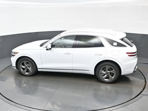 New 2026 Genesis GV70 2.5T image 22