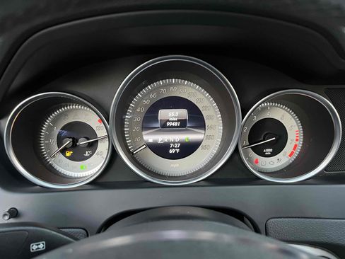 Used 2013 Mercedes-Benz C 250 Sedan w/ Premium 1 Pkg image 7