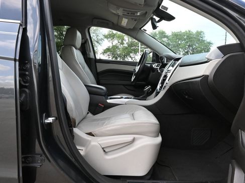 Used 2014 Cadillac SRX FWD image 24