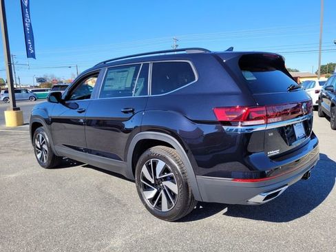 New 2026 Volkswagen Atlas SE FWD image 6