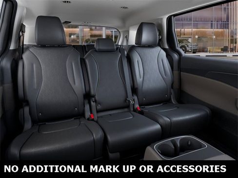 New 2026 Kia Carnival LXS image 16