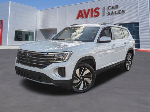 Used 2025 Volkswagen Atlas SE image 1