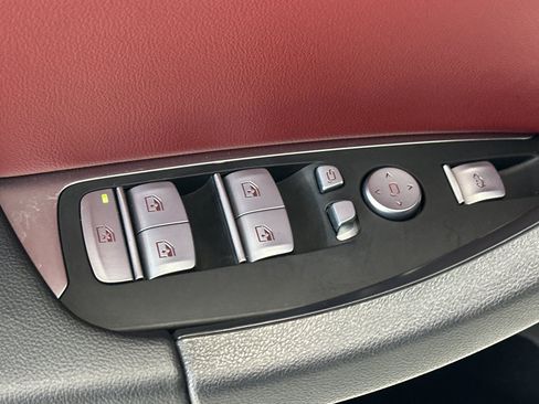 Certified 2023 BMW X3 xDrive30i w/ M Sport Package image 13