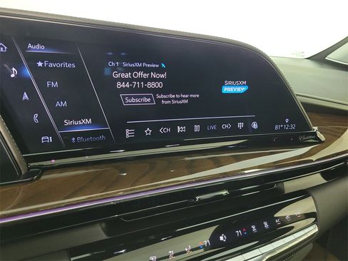 Certified 2023 Cadillac Escalade Sport Platinum w/ LPO, ONYX Package image 27