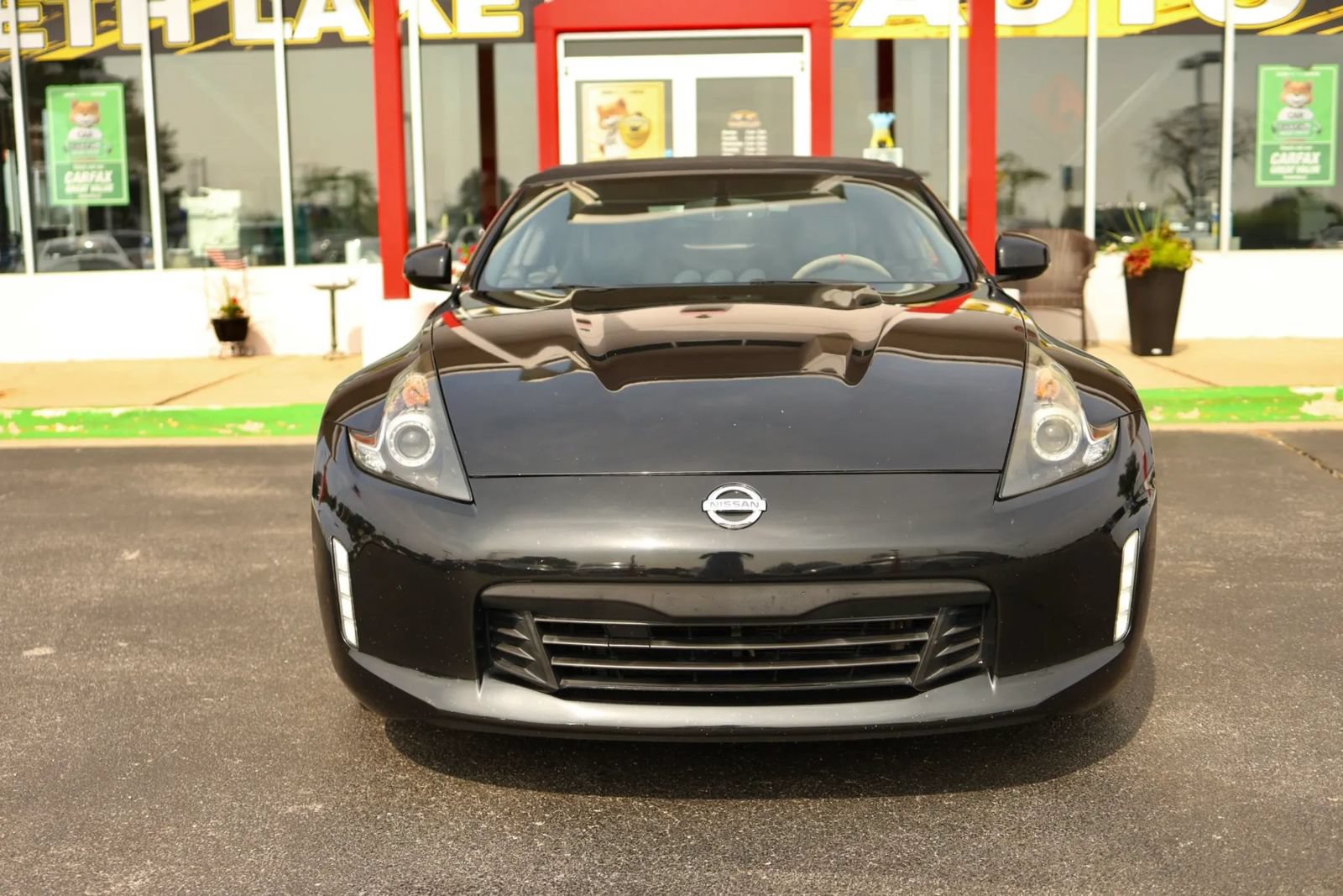 Used 2019 Nissan 370Z Touring RWD image 48