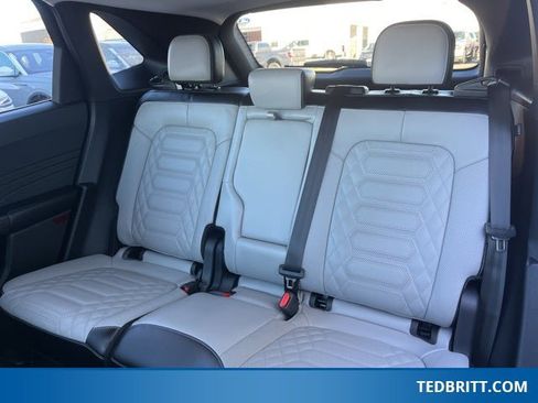 Certified 2024 Ford Escape Platinum w/ Premium Technology Package image 14