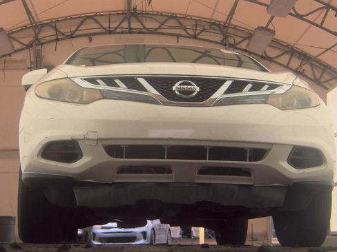 Used 2012 Nissan Murano S image 3