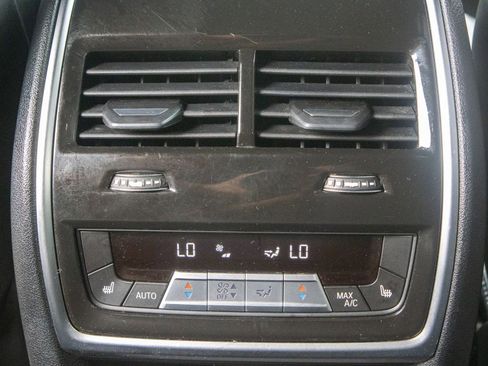 Used 2022 BMW X5 M w/ Competition Package 2 image 18