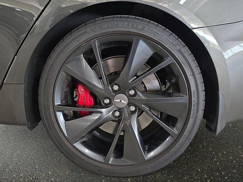 Used 2023 Genesis G70 3.3T w/ Sport Prestige Package AWD/4WD image 32