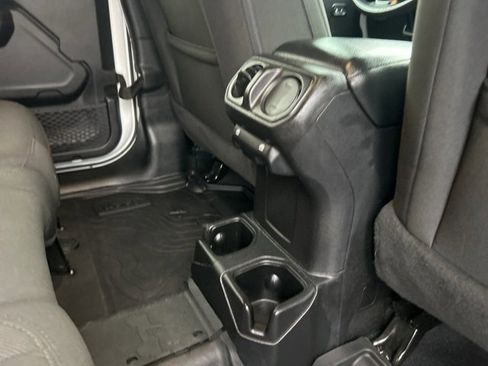 Used 2020 Jeep Wrangler Unlimited Sport S image 16