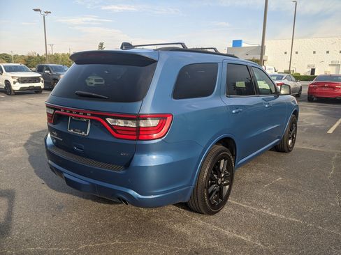Used 2024 Dodge Durango GT image 9