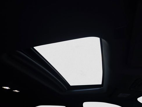 Used 2023 GMC Sierra 3500 Denali w/ Denali Black Diamond Edition image 15