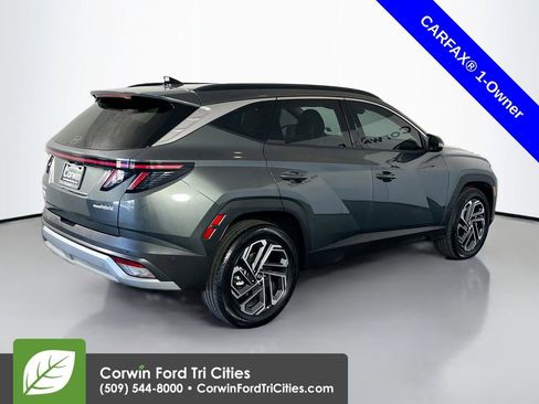 Used 2025 Hyundai Tucson Limited image 16