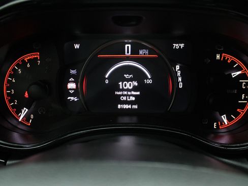 Used 2021 Dodge Durango R/T w/ Blacktop Package AWD/4WD image 38