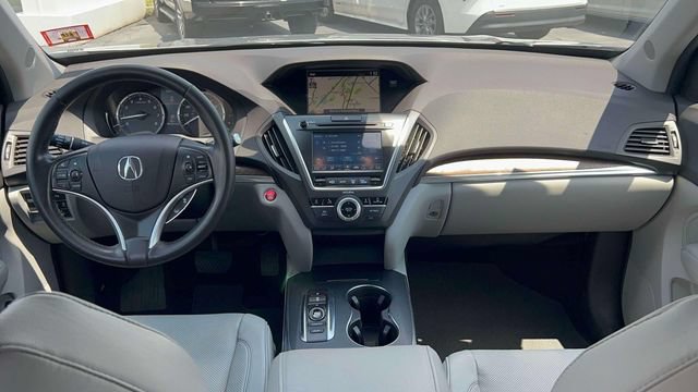 Used 2020 Acura MDX w/ Technology Package AWD/4WD image 30