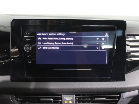 Used 2025 Volkswagen Jetta Sport FWD image 18