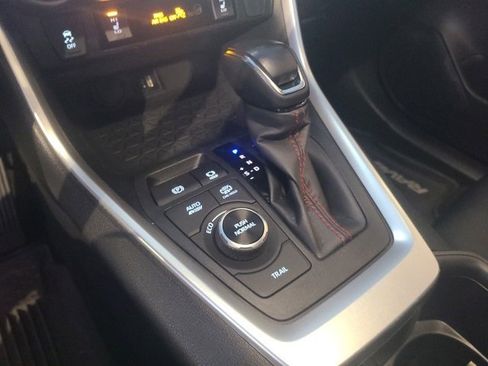 Used 2023 Toyota RAV4 SE image 26