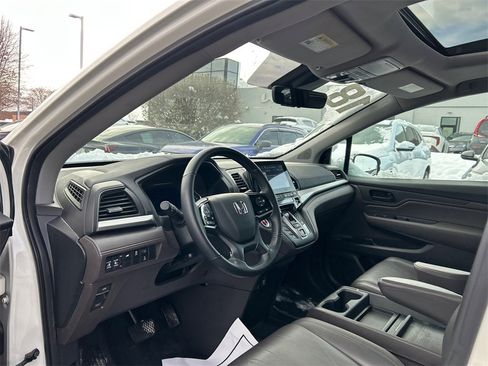 Used 2018 Honda Odyssey EX-L image 18