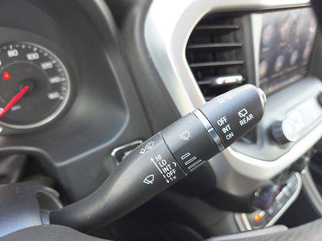 Used 2023 GMC Acadia SLE FWD image 38