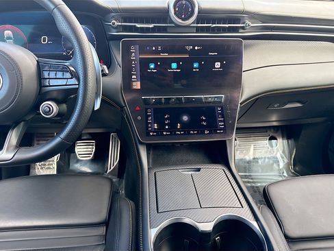 Certified 2024 Maserati Grecale Trofeo image 18