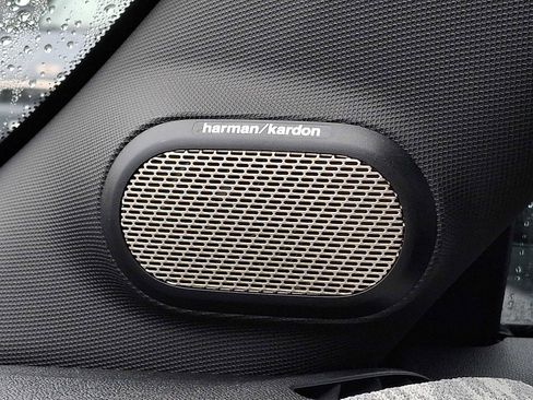 Certified 2025 MINI Cooper S image 23